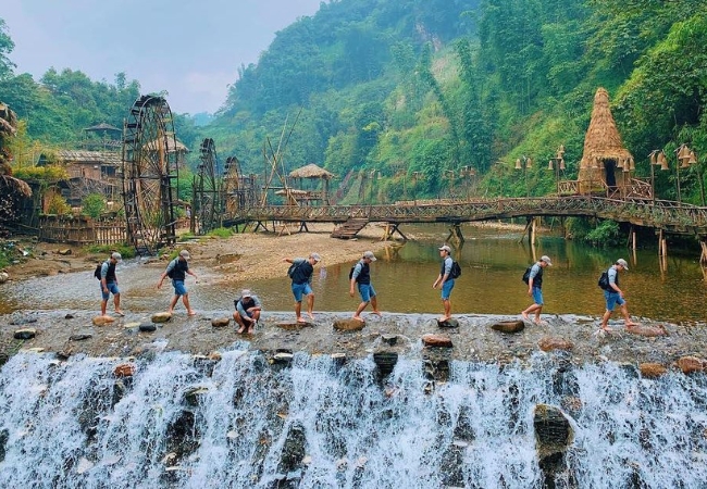 Làm sao để tìm tour du lịch Sapa giá rẻ nhưng chất lượng ? 7 vouchersapa 2025 07 24T195750.737