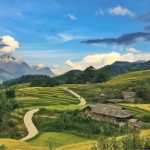 Ý Linh Hồ – Vẻ đẹp hoang sơ chinh phục du khách