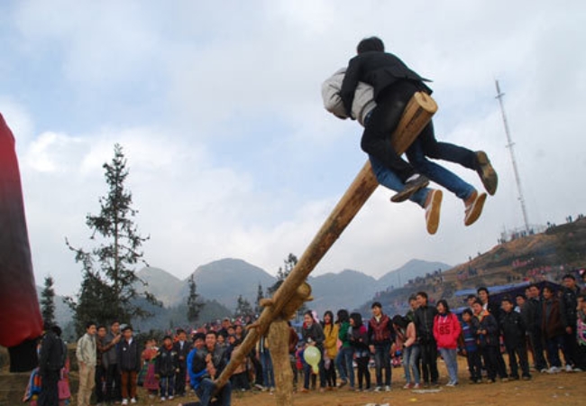 Lên Tây Bắc khám phá lễ hội Gầu Tào Sapa đặc sắc 10 vouchersapa 2025 09 16T173406.418