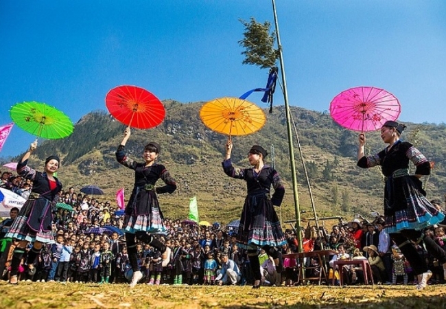 Lễ hội Roóng Poọc Sapa - Khúc ca mùa vụ từ thung lũng Mường Hoa 4 vouchersapa 2025 09 16T175312.691