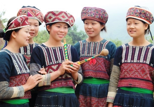 Lễ hội hoa chuối Sapa - Ước vọng no ấm từ người Xa Phó 3 vouchersapa 2025 09 18T194550.509