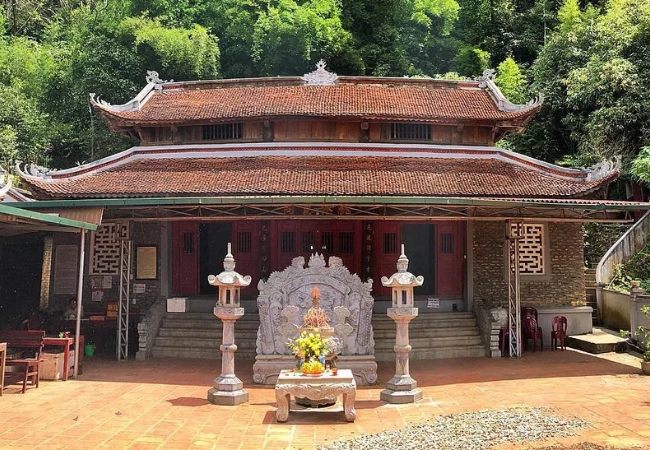 Đền Mẫu Thượng Sapa - điểm tâm linh giữa núi rừng Tây Bắc 10 vouchersapa 56